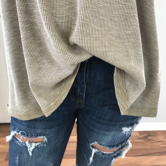 NOT AVAILABLEEE - Picture 4 of 6